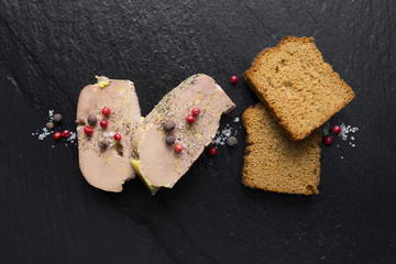 Tranche de Foie gras sur Ardoise