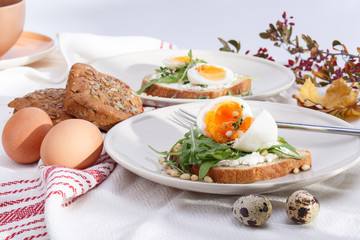 sandwiches with eggs