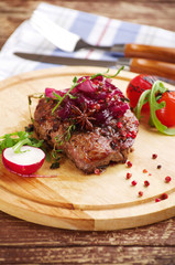 entrecote with onions