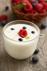 Rice pudding with berries