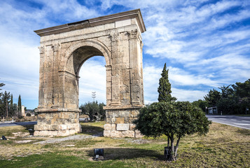Fototapeta na wymiar Triumphal arch of Bara in Tarragona, Spain.