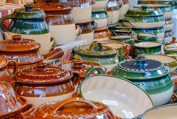 Christmas market. Ceramic goods.