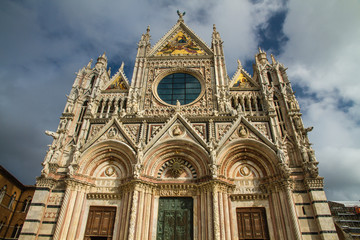 Fototapeta na wymiar Siena Cathedral Front - Siena, Tuscany, Italy