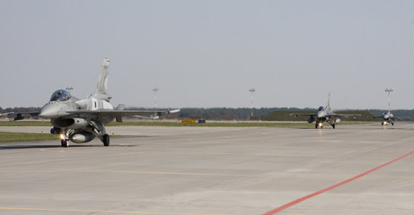 Military aircraft. Figthting Falcon 