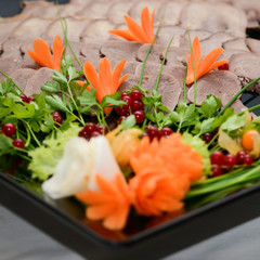 Kalbszunge schön garniert