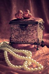 Jewel Casket & Pearls