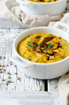 Pumpkin cream soup with lentils