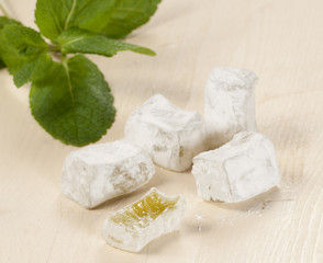 Lukum (Turkish Delight) with mint