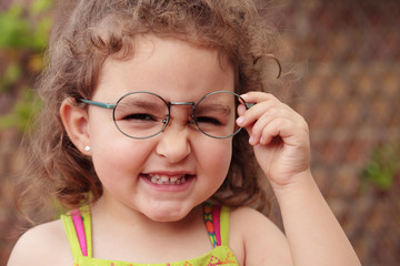 little girl and glasses