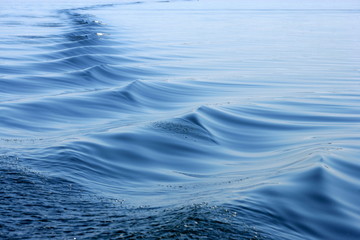 Wellen auf einem See