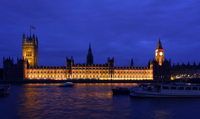 Fototapeta na wymiar London parliament