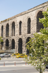 Obraz premium Ancient Roman aqueduct in Istanbul