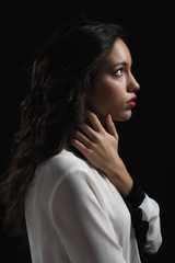 Obraz premium Ritratto di ragazza in studio