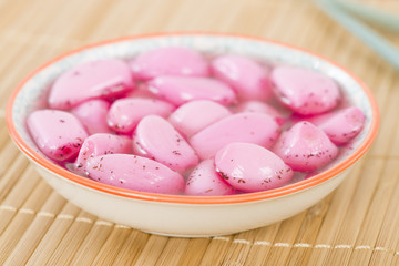 Shiso Pickled Garlic - Garlic cloves pickled with ume vinegar.