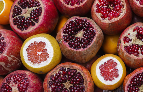 Ripe pomegranates and grapefruits
