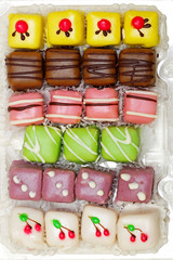 Mignon cakes