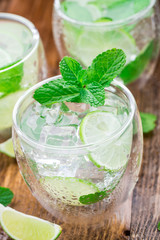 Cocktail with lime and mint