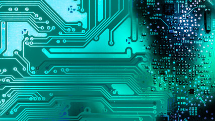 Circuits and chips green 3