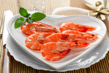 Fresh shrimp on a platter