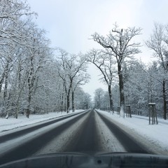 winterliche strassenverhältnisse