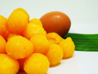 Golden balls
