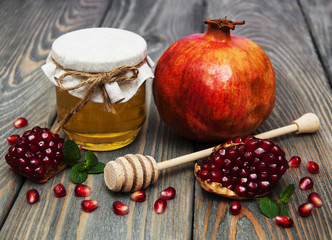 honey  and pomegranate