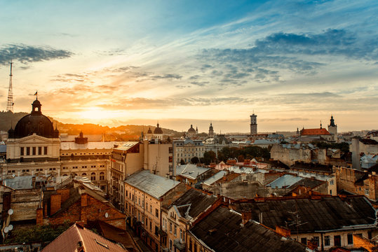 Fototapeta Lviv city sunrise