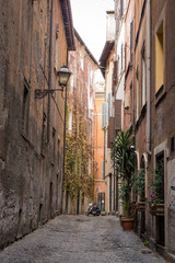 Fototapeta na wymiar street in medieval part of Rome, Italy