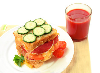 Sandwich with cheese and vegetables