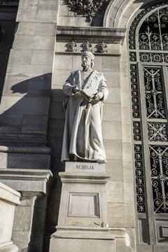 Nebrija sculpture, National Library of Madrid, Spain. architectu
