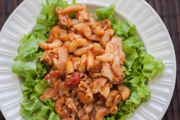 Diet Macaroni and Fresh salad