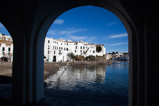 Cadaqu&eacute;s reflected