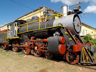 Naklejka premium Stara lokomotywa parowa w Trynidadzie na Kubie.