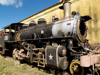 Fototapeta na wymiar Locomotive rétro à vapeur à Trinidad, Cuba.