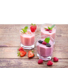 Drink smoothies summer strawberry, blackberry, kiwi, raspberry 