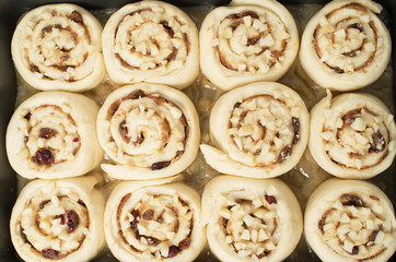Homemade sticky cinnamon buns closeups