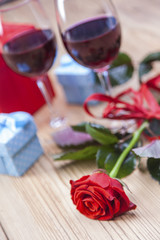 Valentine's Day, the day of lovers! Gifts and passionate red