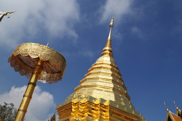 Fototapeta premium Wat Phrathat Doi Suthep temple in Chiang Mai province