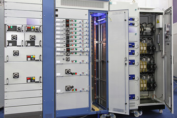 Power distribution board