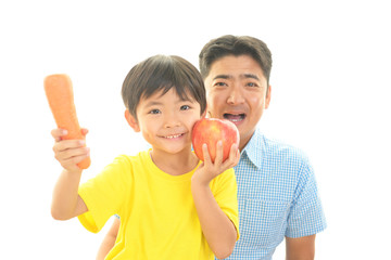 笑顔の親子
