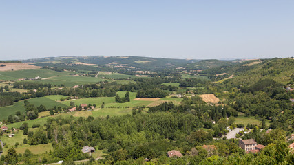 Fototapeta na wymiar View from France's Cordes-sur-Ciel