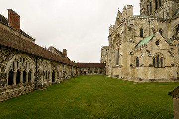 Fototapeta na wymiar Cathedral cloister, Chichester