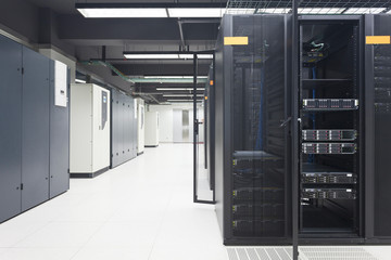 Telecommunication server in data center
