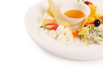Assorted cheese with honey