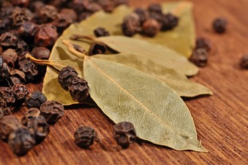 Bay leaves and peppercorns