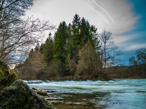 Loisach Flussmündung bei Gelting in Bayern