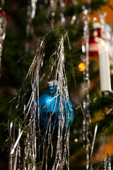 christmas tree - Weihnachtsbaum, blaue Kugel
