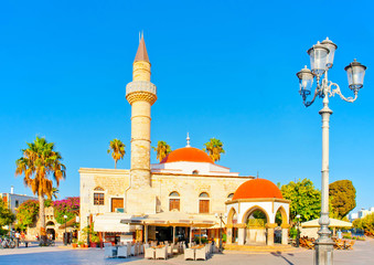 Fototapeta na wymiar islamic church with mosque and minaret in Kos island in Greece