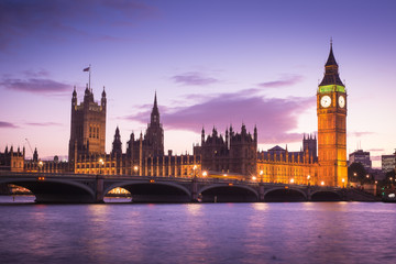 Fototapeta na wymiar The Palace of Westminster Big Ben at night, London, England, UK.