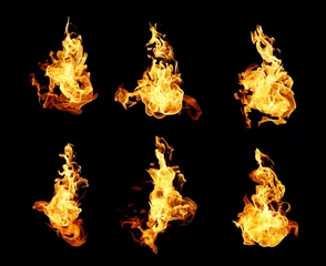 Photo sur Plexiglas Flamme Collection de flammes de feu isolée sur fond noir